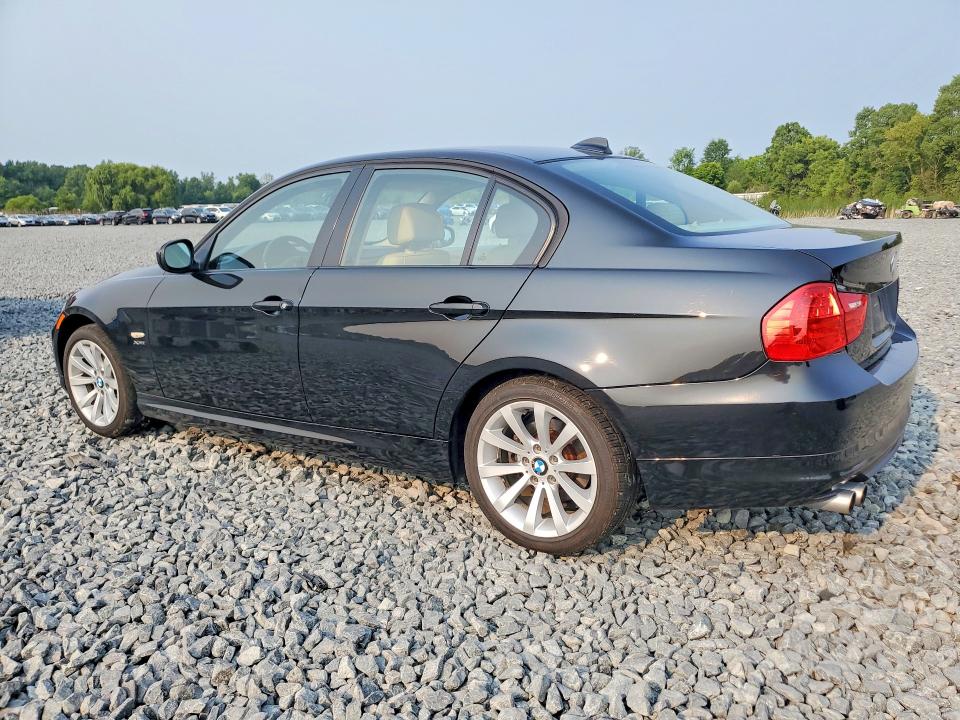 62165986 :رقم المزاد ، WBAPK5C57BA662715 vin ، 2011 Bmw 328 مزاد بيع