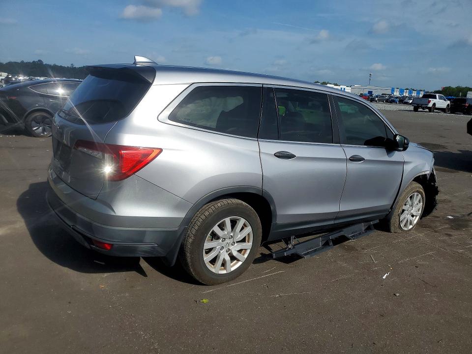 Продажа на аукционе авто 2019 Honda Pilot, vin: 5FNYF5H1XKB038402, номер лота: 61998116