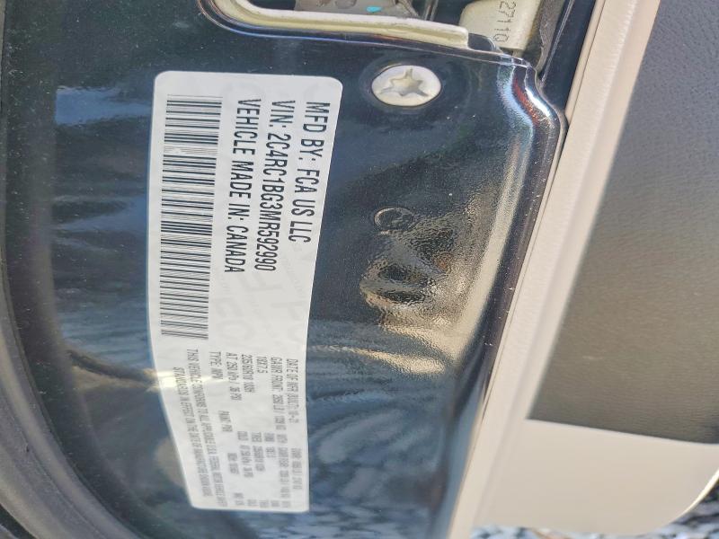 60070646 :رقم المزاد ، 2C4RC1BG3MR592990 vin ، 2021 Chrysler Pacifica مزاد بيع