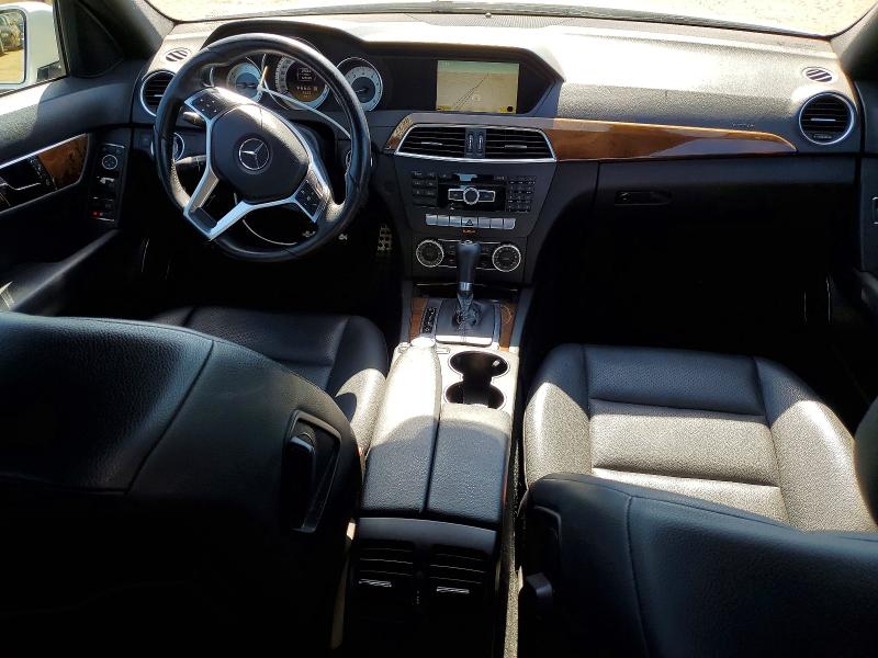 Продажа на аукционе авто 2012 Mercedes-benz C, vin: WDDGF4HB9CA602510, номер лота: 60901576