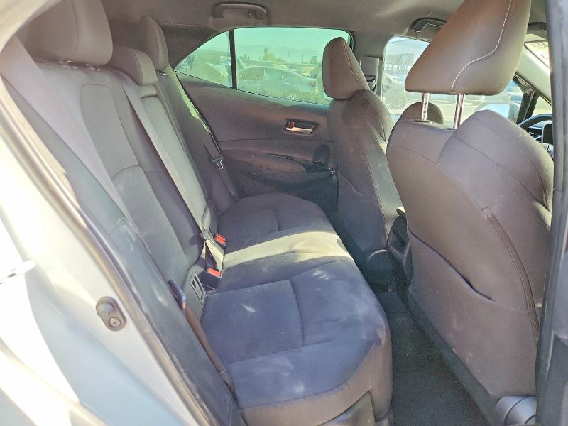 61781576 :رقم المزاد ، JTND4MBE9M3118795 vin ، 2021 Toyota Corolla Hatchback مزاد بيع