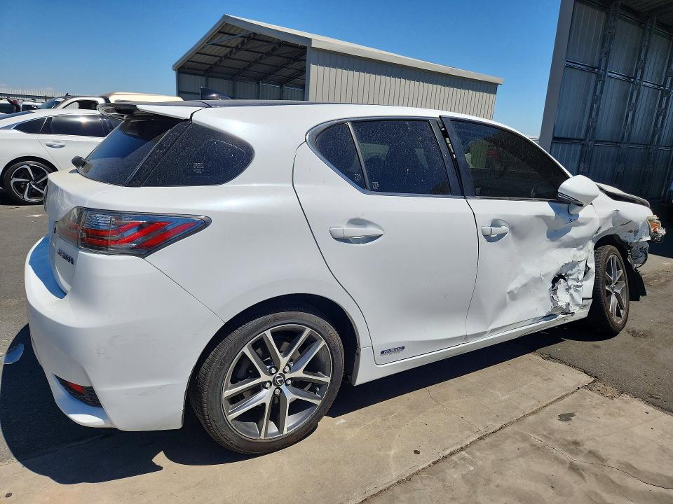 59999316 :رقم المزاد ، JTHKD5BH4G2271041 vin ، 2016 Lexus Ct مزاد بيع