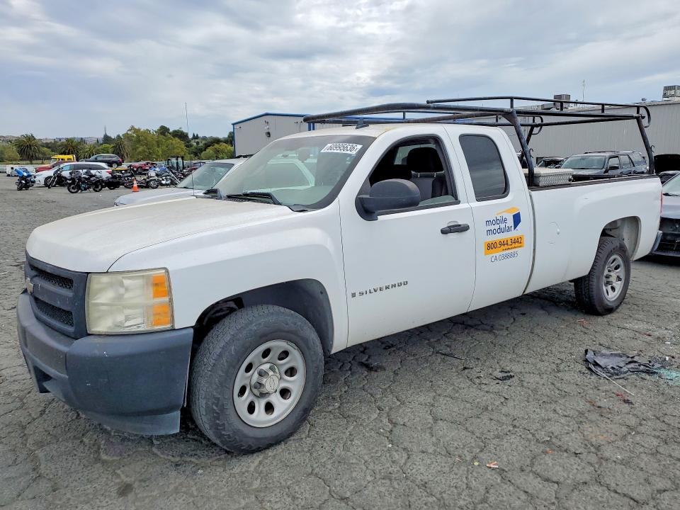 Продажа на аукционе авто 2007 Chevrolet Silverado, vin: 1GCEC19J97E529605, номер лота: 60995636