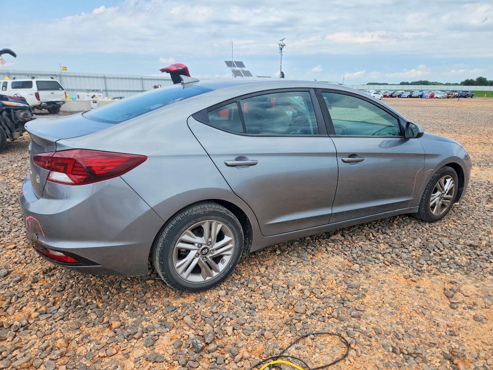 2019 Hyundai Elantra მანქანა იყიდება აუქციონზე, vin: KMHD84LFXKU749400, აუქციონის ნომერი: 59740036