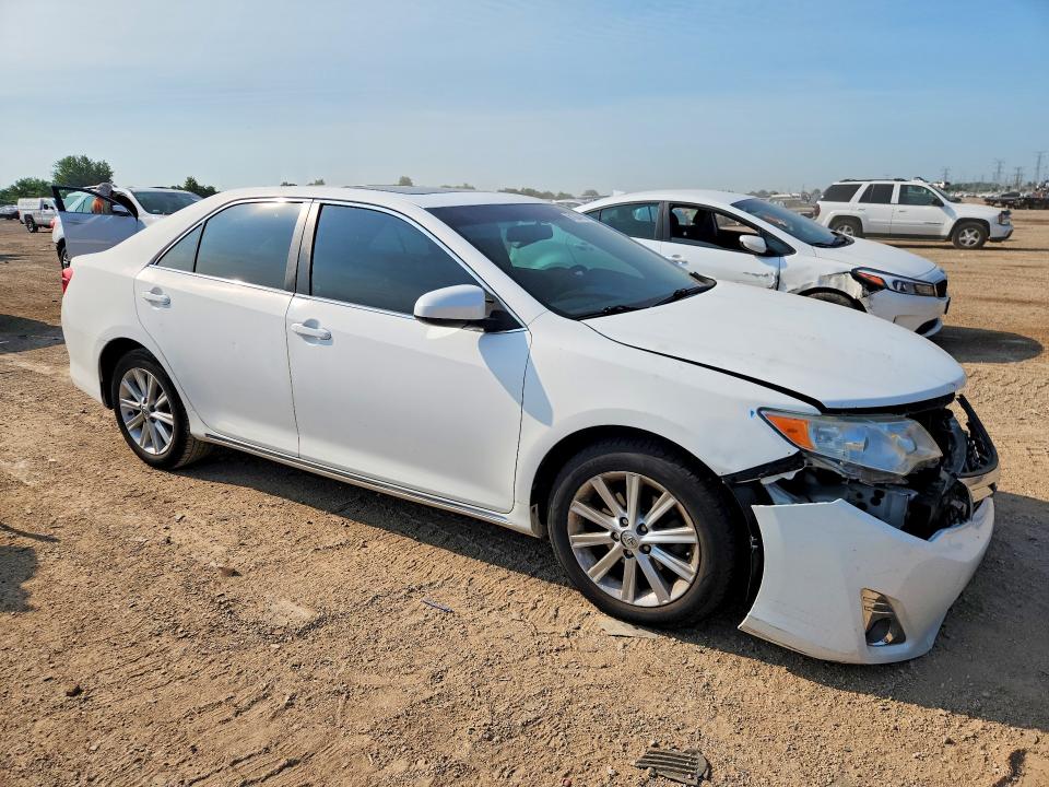 Aukcja sprzedaży 2014 Toyota Camry, vin: 4T4BF1FK3ER355056, numer aukcji: 61004866
