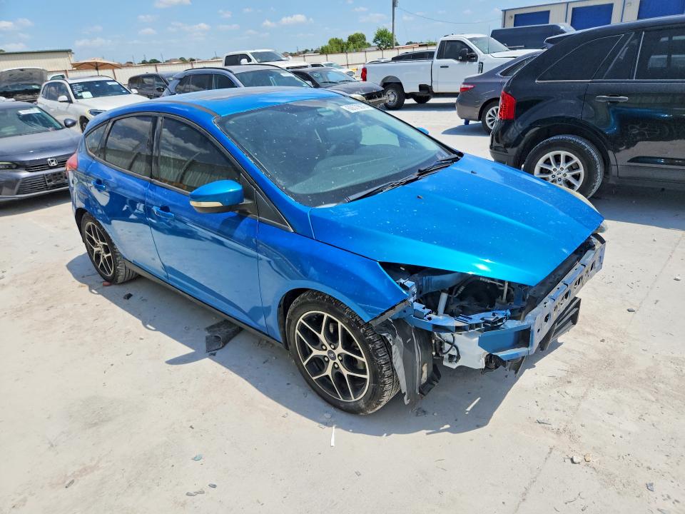 2017 Ford Focus მანქანა იყიდება აუქციონზე, vin: 1FADP3M2XHL244460, აუქციონის ნომერი: 60579076