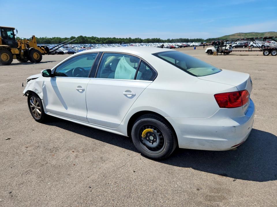 61682646 :رقم المزاد ، 3VWDP7AJ5DM210302 vin ، 2013 Volkswagen Jetta مزاد بيع
