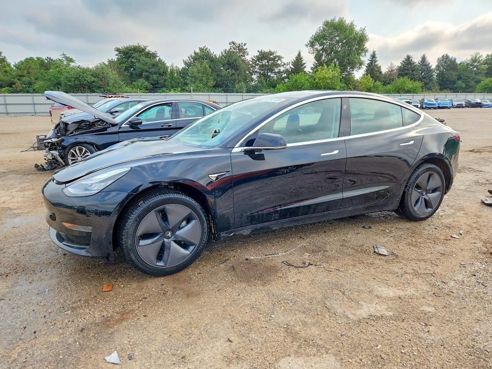 62047736 :رقم المزاد ، 5YJ3E1EA2LF643817 vin ، 2020 Tesla Model 3 مزاد بيع