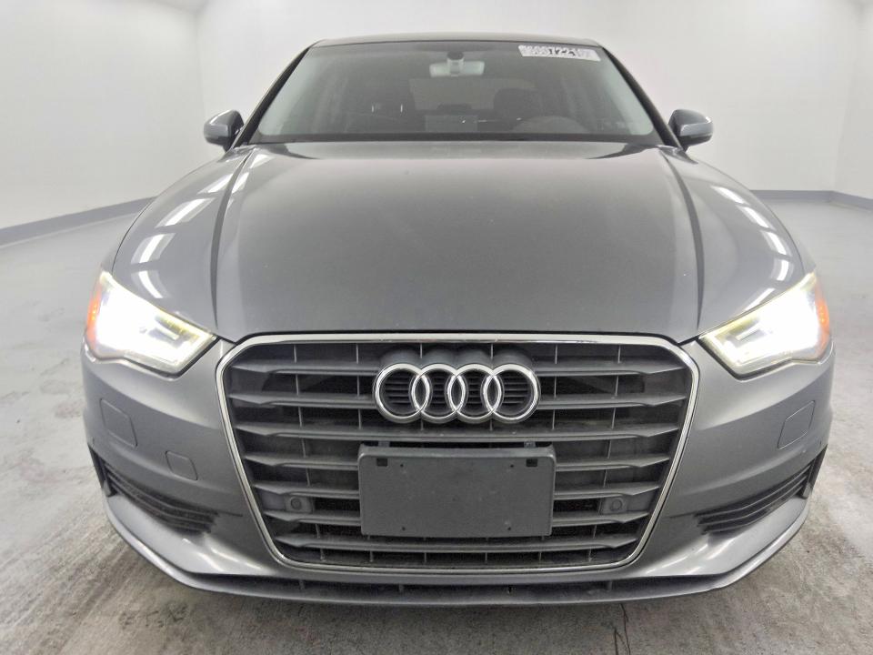 Продажа на аукционе авто 2016 Audi A3, vin: WAUA7GFF2G1117326, номер лота: 60072216