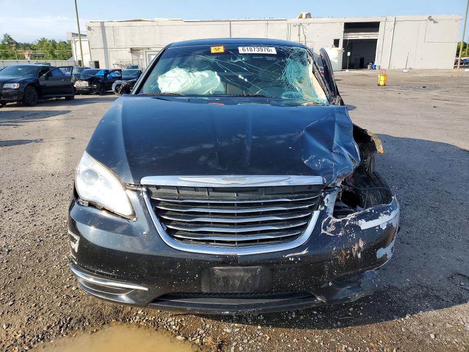 Продаж на аукціоні авто 2014 Chrysler 200, vin: 1C3CCBCG6EN156258, номер лоту: 61873976