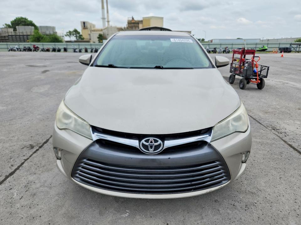 2016 Toyota Camry მანქანა იყიდება აუქციონზე, vin: 4T4BF1FK9GR556835, აუქციონის ნომერი: 61494206