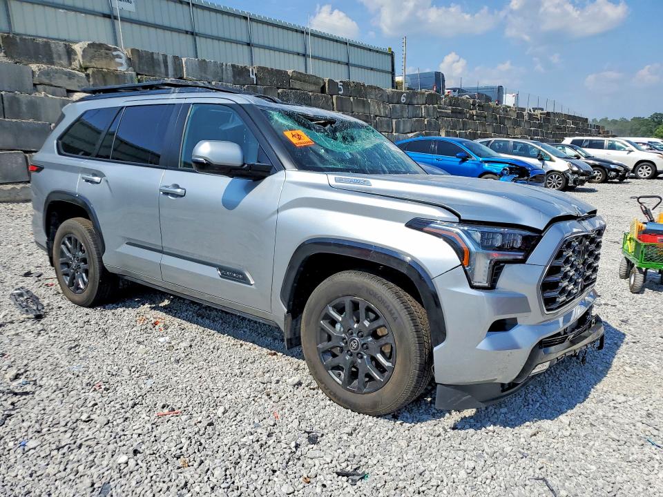 Продаж на аукціоні авто 2026 Toyota Sequoia, vin: 7SVAAABA4TX095256, номер лоту: 61185626
