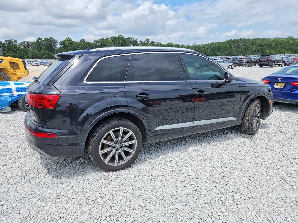 2017 Audi Q7 მანქანა იყიდება აუქციონზე, vin: WA1VAAF79HD024082, აუქციონის ნომერი: 62006686