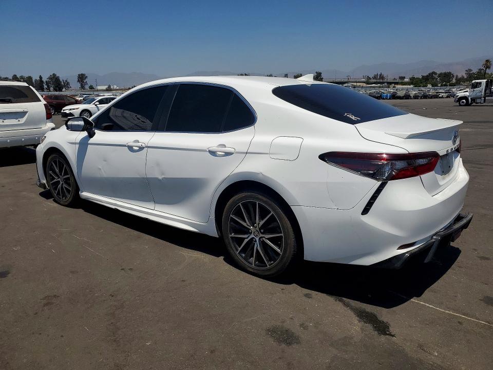 Aukcja sprzedaży 2021 Toyota Camry, vin: 4T1G11AK5MU576162, numer aukcji: 63229656