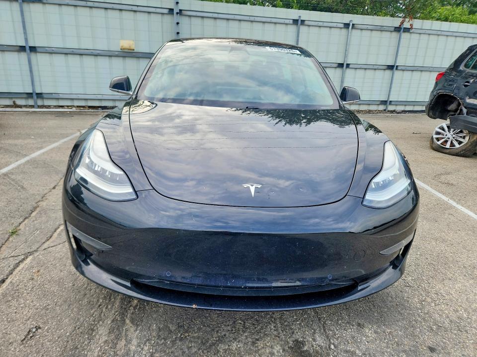 2019 Tesla Model 3 მანქანა იყიდება აუქციონზე, vin: 5YJ3E1EA8KF304638, აუქციონის ნომერი: 61390326