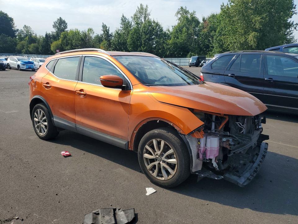 Продажа на аукционе авто 2020 Nissan Rogue Sport, vin: JN1BJ1CV0LW273673, номер лота: 61861126