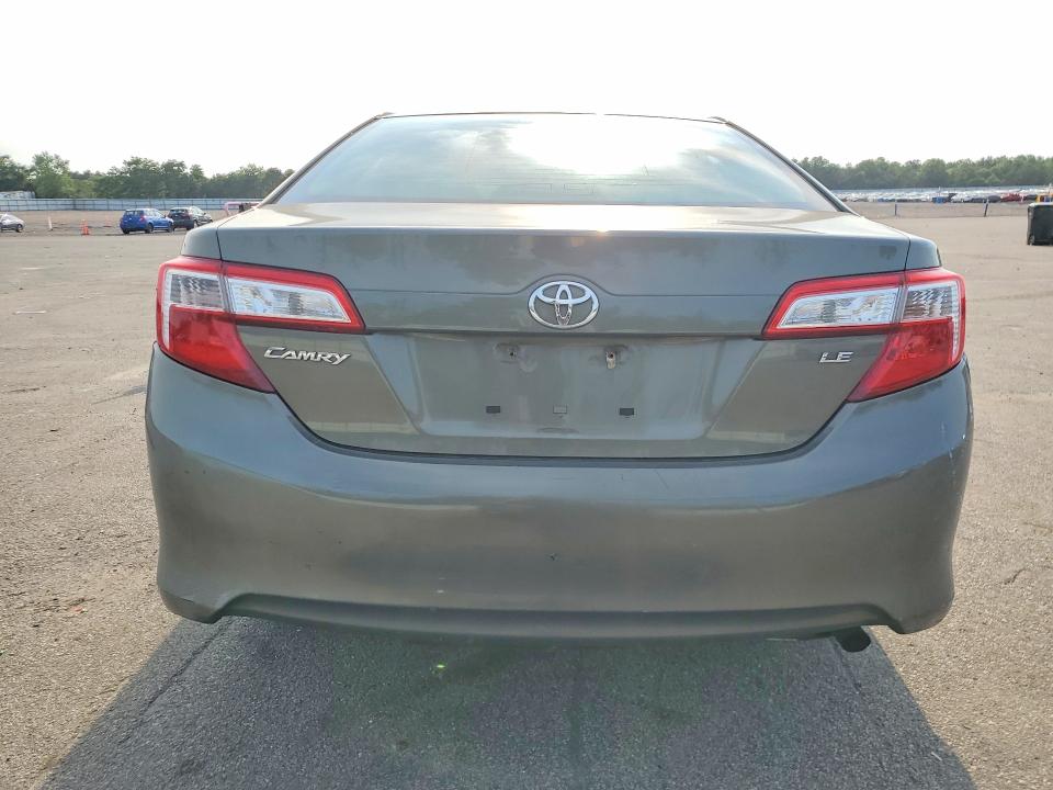 2014 Toyota Camry მანქანა იყიდება აუქციონზე, vin: 4T1BF1FK1EU768152, აუქციონის ნომერი: 61111616