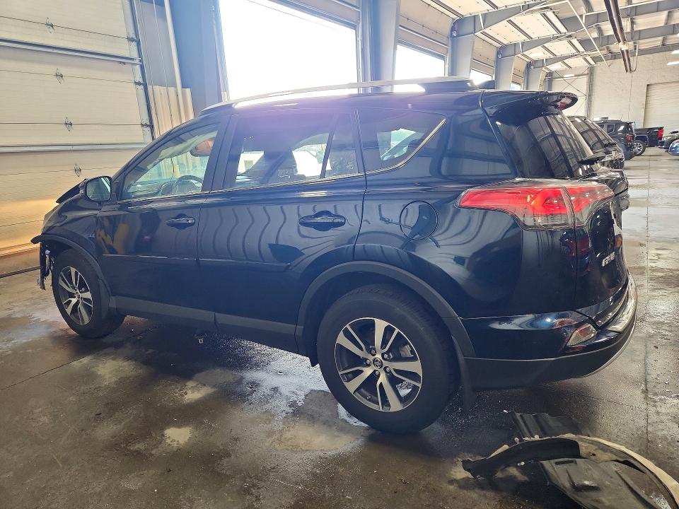 Aukcja sprzedaży 2018 Toyota Rav4, vin: JTMRFREV6JJ245556, numer aukcji: 62483866