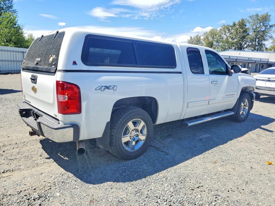63057486 :رقم المزاد ، 1GCRKTE39BZ235615 vin ، 2011 Chevrolet Silverado مزاد بيع