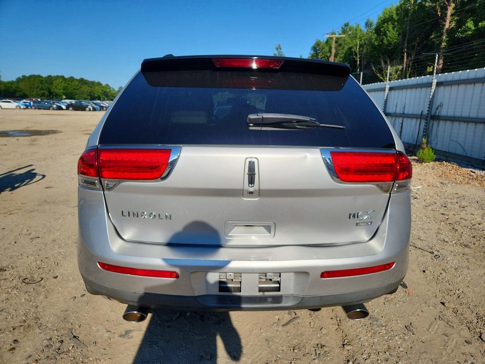 63134296 :رقم المزاد ، 2LMDJ8JK7BBJ07447 vin ، 2011 Lincoln Mkx مزاد بيع