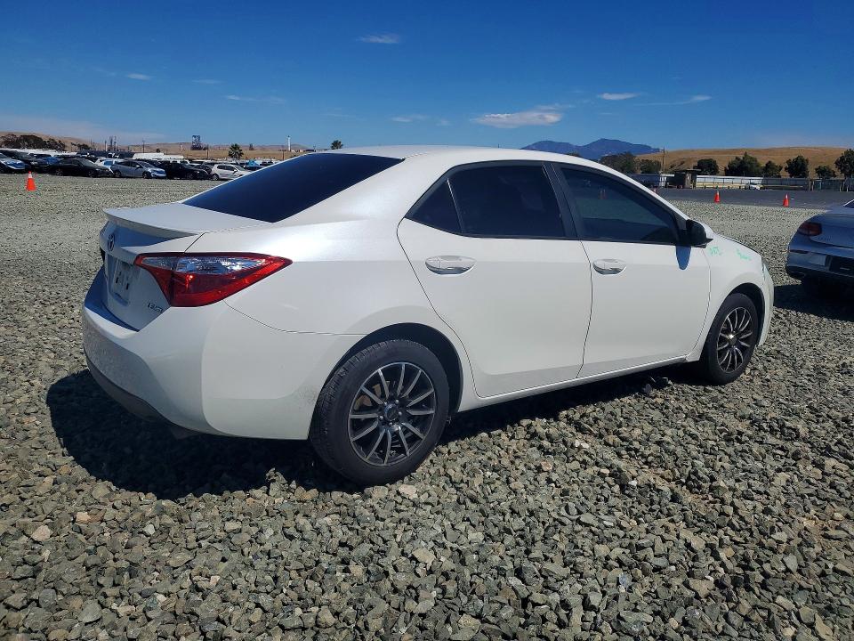 Aukcja sprzedaży 2015 Toyota Corolla, vin: 5YFBPRHEXFP262745, numer aukcji: 62284066