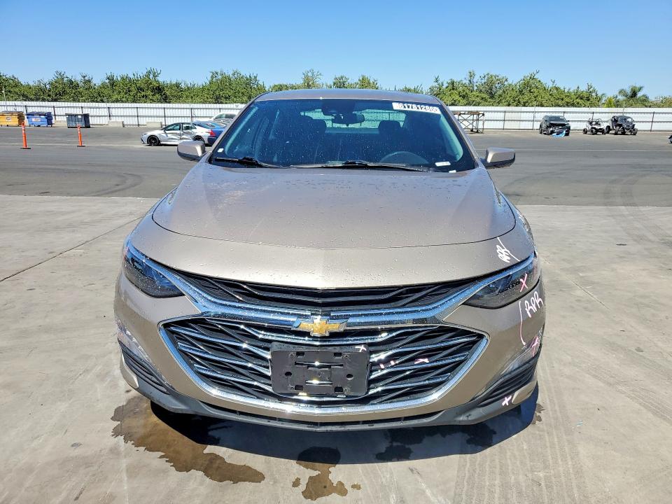 Продажа на аукционе авто 2023 Chevrolet Malibu, vin: 1G1ZD5ST3PF186472, номер лота: 61781286