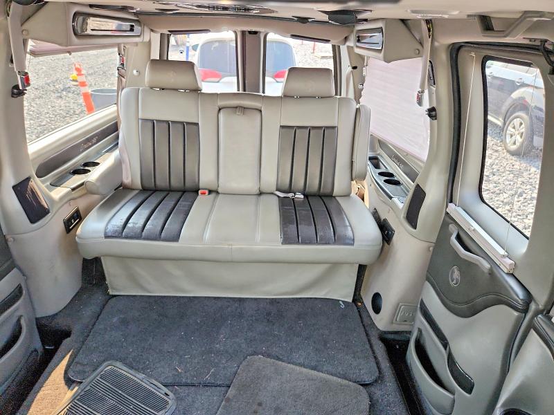 62860606 :رقم المزاد ، 1GBSHDC46E1166410 vin ، 2014 Chevrolet Express G1500 مزاد بيع