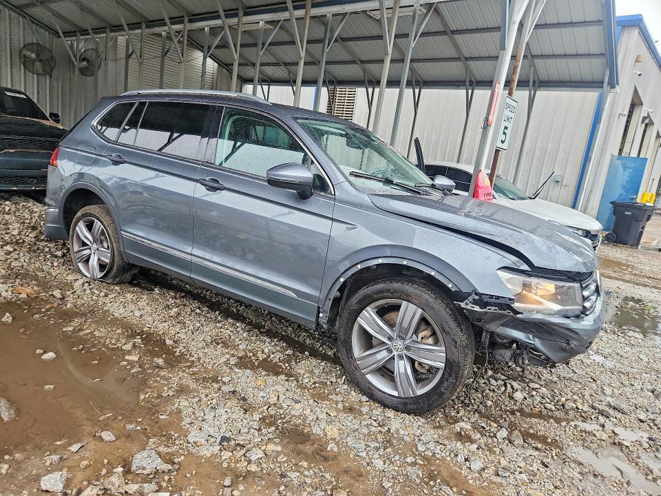 2021 Volkswagen Tiguan მანქანა იყიდება აუქციონზე, vin: 3VV2B7AX9MM023840, აუქციონის ნომერი: 62482376