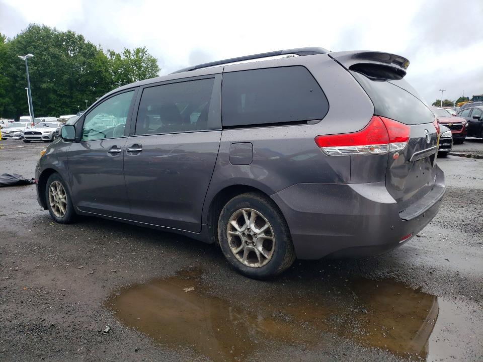 Aukcja sprzedaży 2013 Toyota Sienna, vin: 5TDDK3DC7DS055646, numer aukcji: 63138106