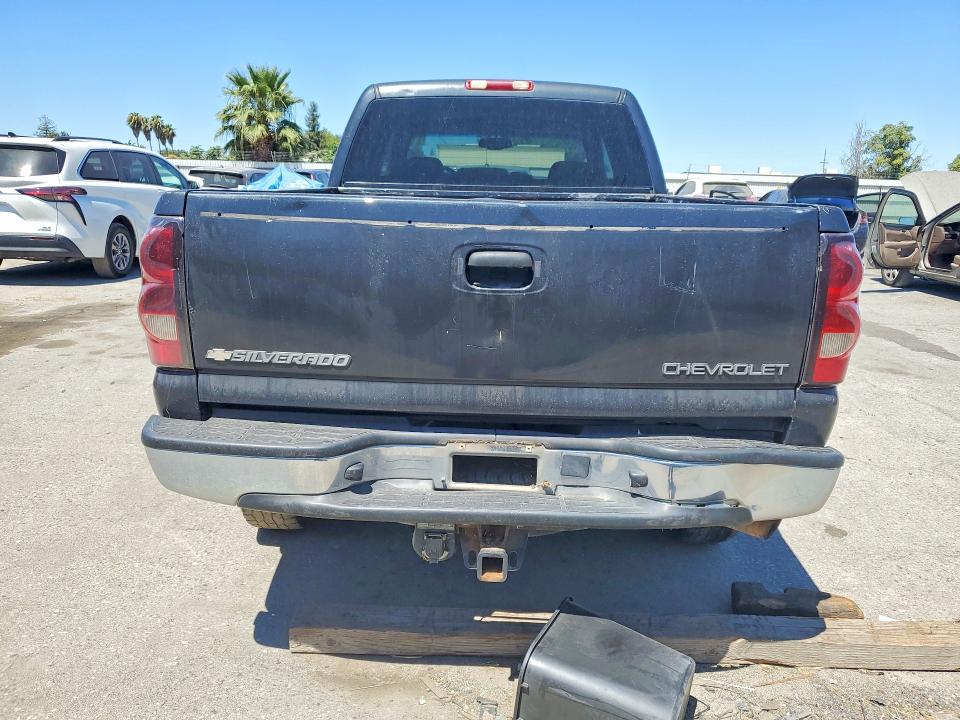 2005 Chevrolet Silverado მანქანა იყიდება აუქციონზე, vin: 1GCHC23U35F849256, აუქციონის ნომერი: 60758176