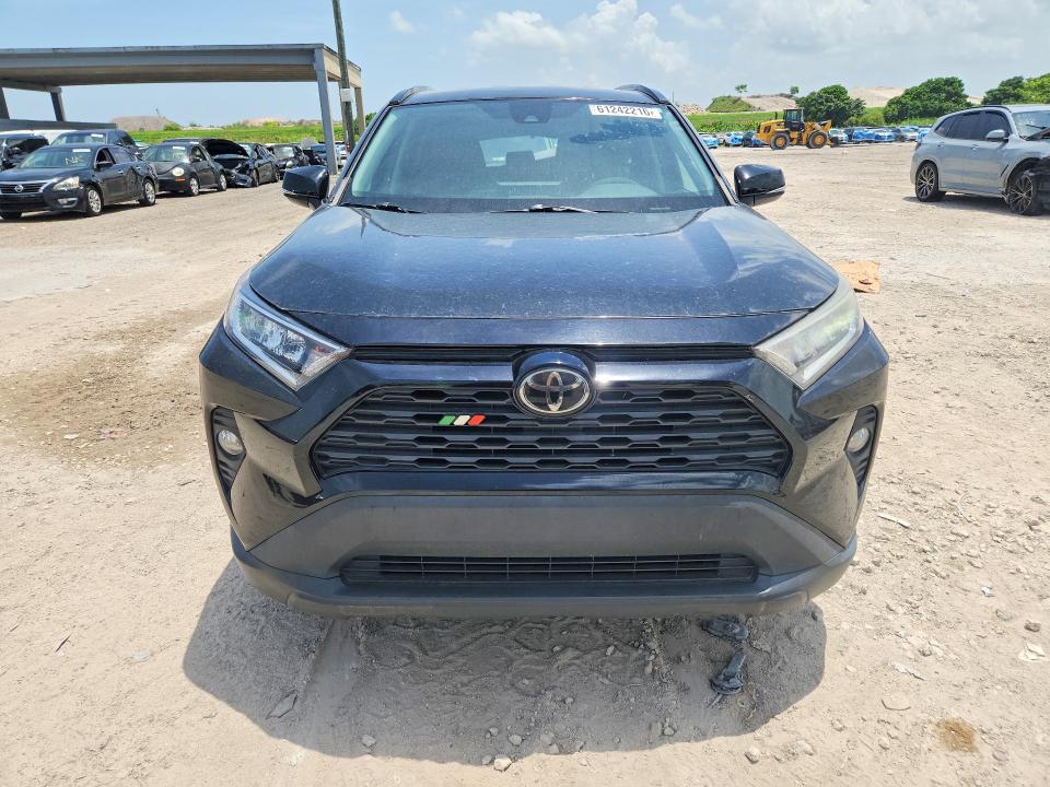 2021 Toyota Rav4 მანქანა იყიდება აუქციონზე, vin: 2T3W1RFV3MC123633, აუქციონის ნომერი: 61242216