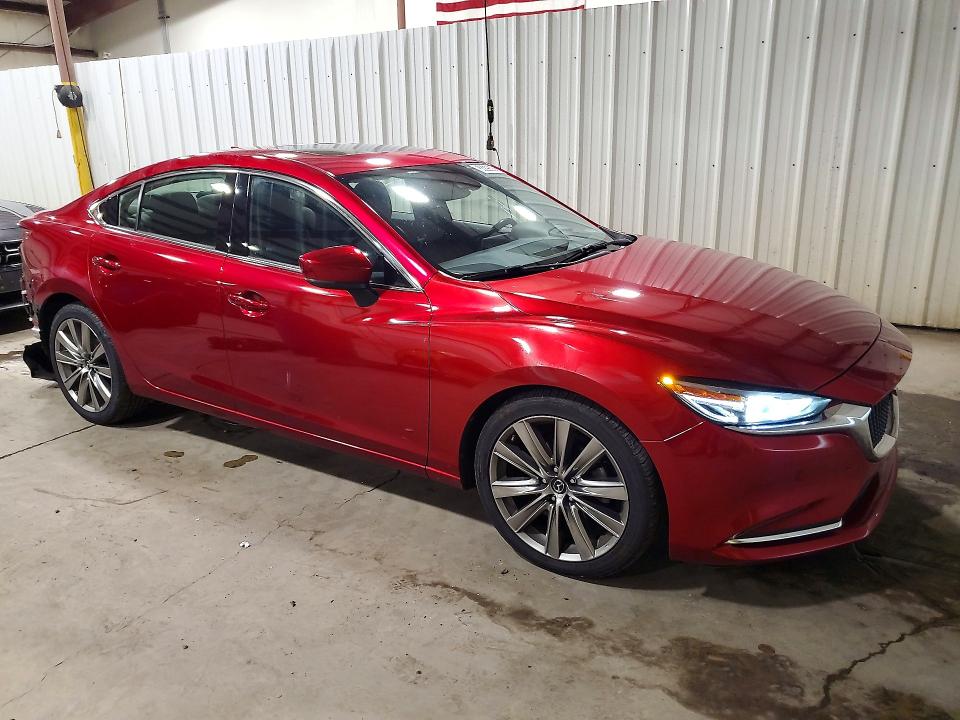 Продаж на аукціоні авто 2018 Mazda 6, vin: JM1GL1WY7J1334997, номер лоту: 63298306