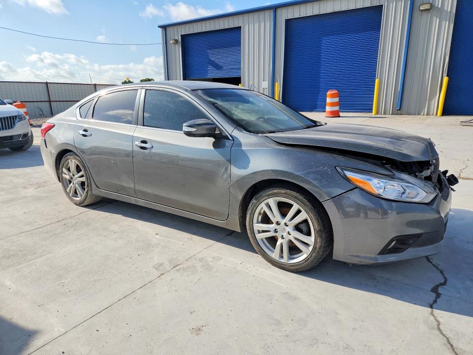 59298006 :رقم المزاد ، 1N4BL3AP8GC150238 vin ، 2016 Nissan Altima مزاد بيع