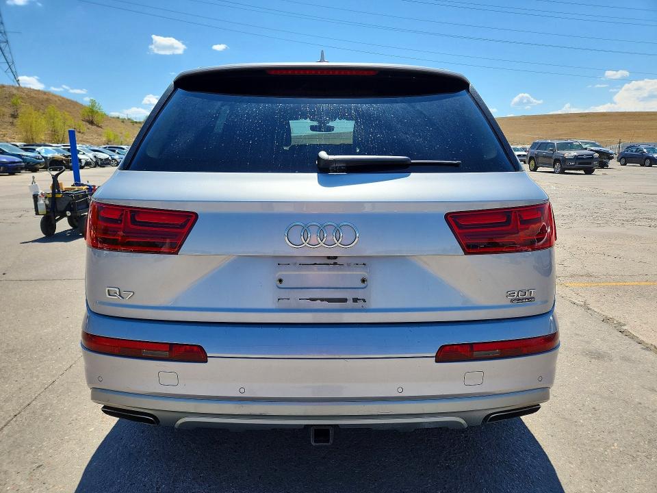 Продаж на аукціоні авто 2017 Audi Q7, vin: WA1LAAF74HD011330, номер лоту: 61891296