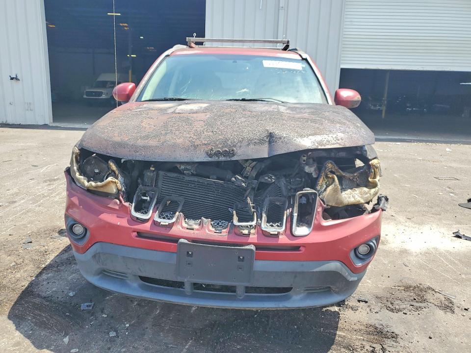 59346866 :رقم المزاد ، 1C4NJDEB5GD542427 vin ، 2016 Jeep Compass مزاد بيع