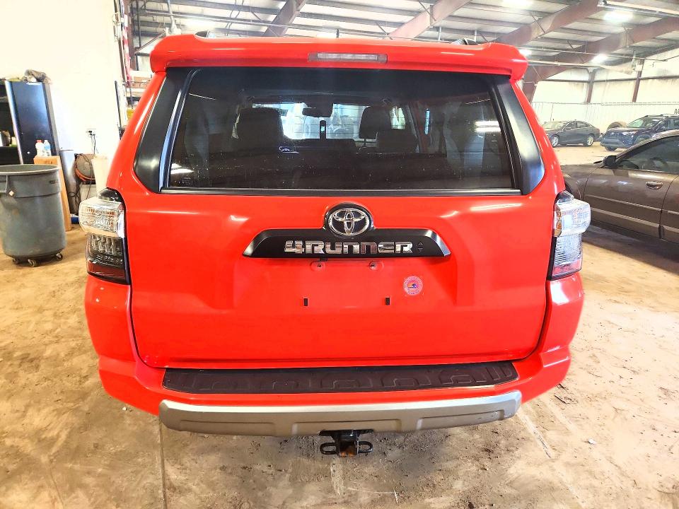 2024 Toyota 4runner მანქანა იყიდება აუქციონზე, vin: JTERU5JR4R6244827, აუქციონის ნომერი: 61107996