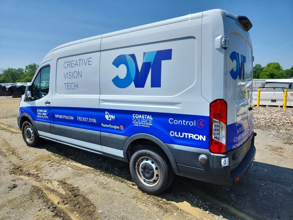 61025446 :رقم المزاد ، 1FTBR1C82LKB44969 vin ، 2020 Ford Transit مزاد بيع