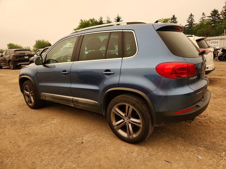 61158116 :رقم المزاد ، WVGLV7AX8HK010046 vin ، 2017 Volkswagen Tiguan مزاد بيع