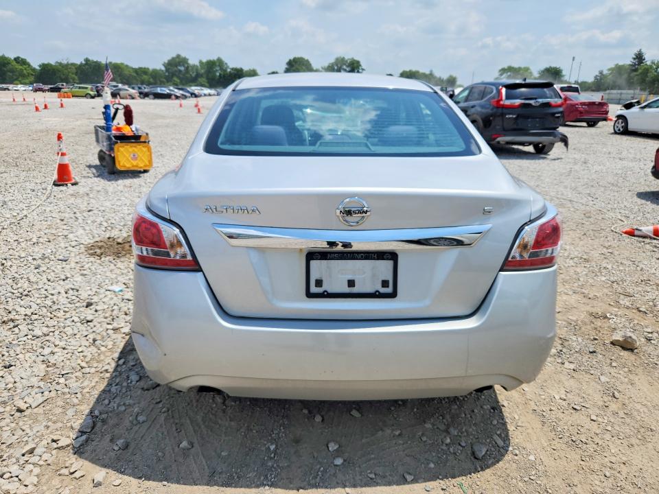 2015 Nissan Altima მანქანა იყიდება აუქციონზე, vin: 1N4AL3AP5FN312423, აუქციონის ნომერი: 61235366