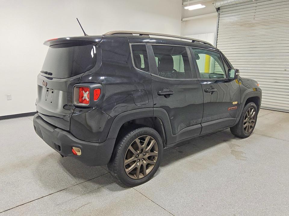 60868856 :رقم المزاد ، ZACCJBBT6GPE04034 vin ، 2016 Jeep Renegade مزاد بيع