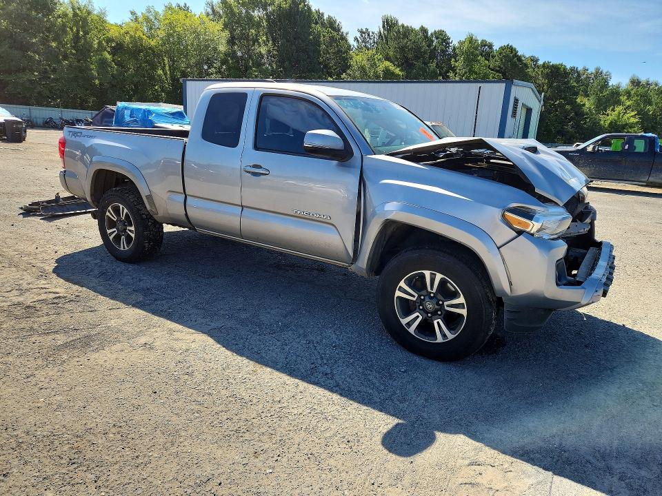 2016 Toyota Tacoma მანქანა იყიდება აუქციონზე, vin: 5TFRZ5CN0GX015830, აუქციონის ნომერი: 60754796