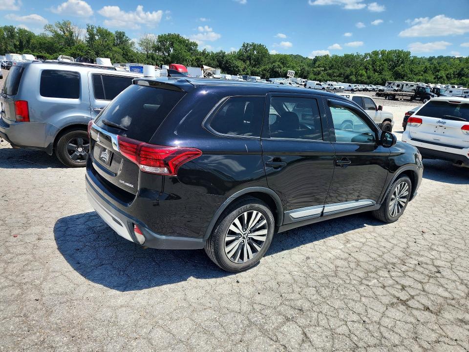 60178696 :رقم المزاد ، JA4AD2A32KZ013001 vin ، 2019 Mitsubishi Outlander مزاد بيع