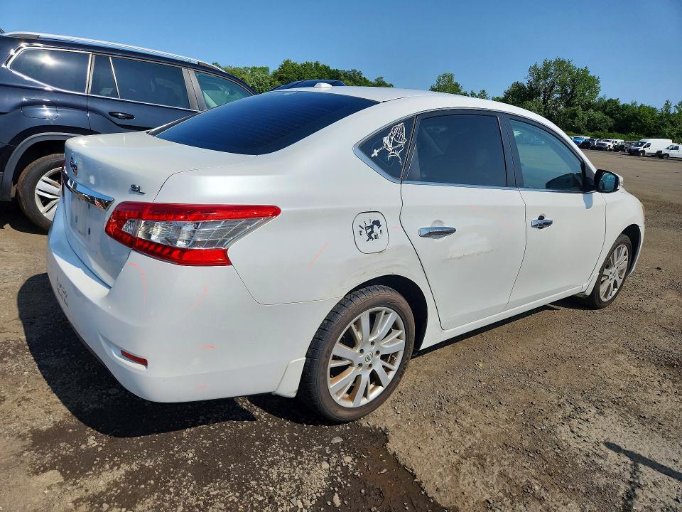 Продажа на аукционе авто 2015 Nissan Sentra, vin: 3N1AB7AP4FY334018, номер лота: 62142816