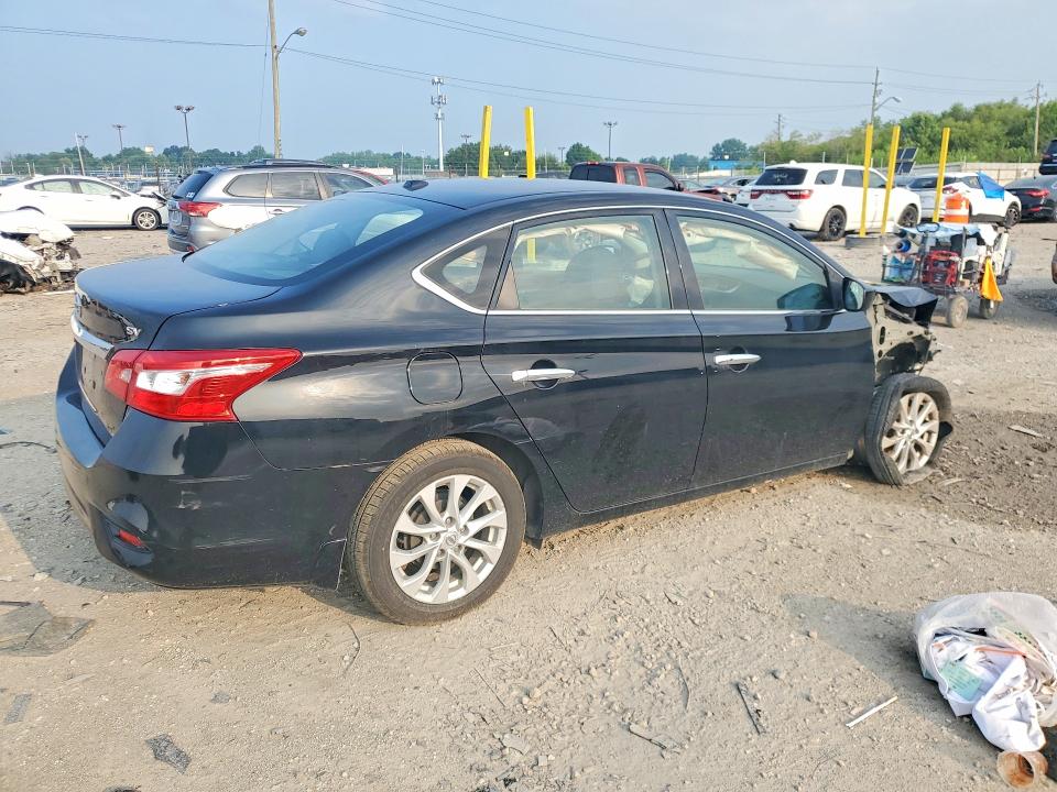 Продажа на аукционе авто 2018 Nissan Sentra, vin: 3N1AB7AP6JY225598, номер лота: 61400396