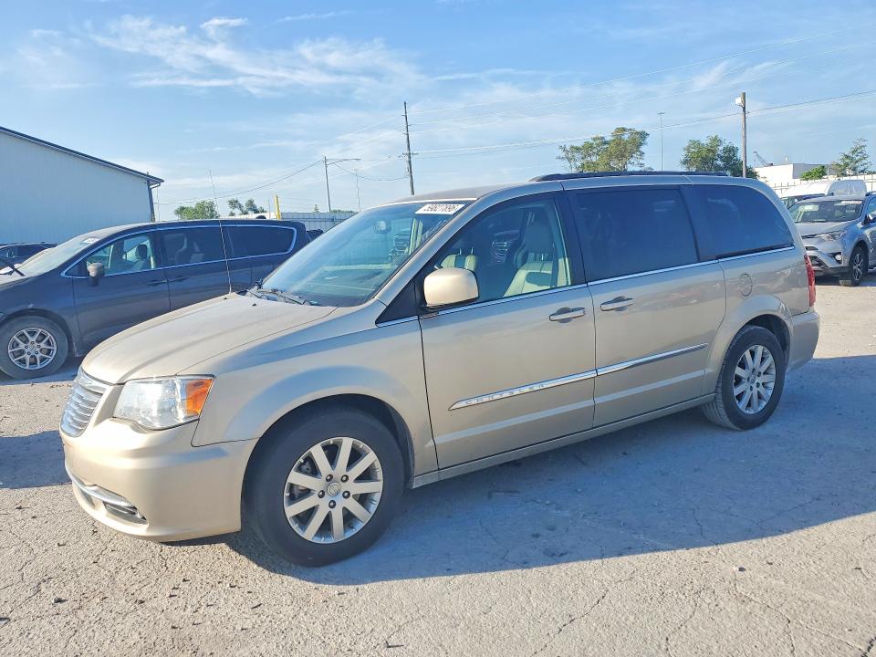 2015 Chrysler Town & Country მანქანა იყიდება აუქციონზე, vin: 2C4RC1BG2FR694736, აუქციონის ნომერი: 62318106