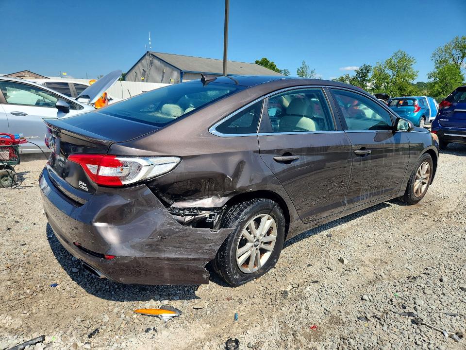 2015 Hyundai Sonata მანქანა იყიდება აუქციონზე, vin: 5NPE24AF8FH122868, აუქციონის ნომერი: 63241916