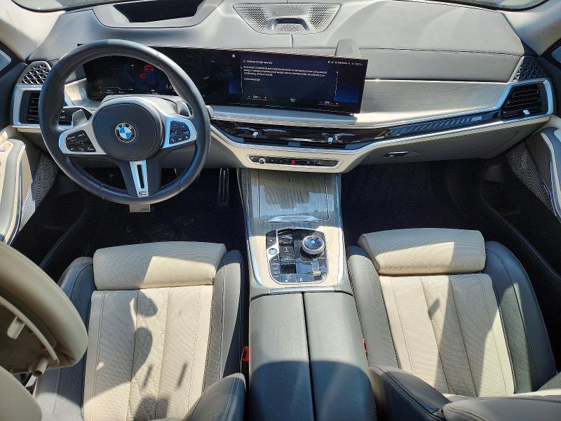60071606 :رقم المزاد ، 5UX33EM07P9R70556 vin ، 2023 Bmw X7 مزاد بيع