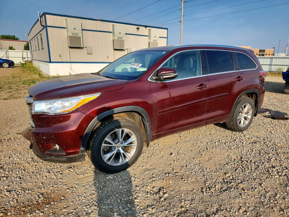 2015 Toyota Highlander მანქანა იყიდება აუქციონზე, vin: 5TDJKRFH5FS110676, აუქციონის ნომერი: 60941756
