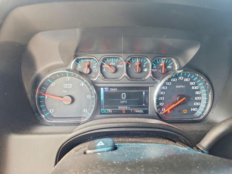 61703586 :رقم المزاد ، 1GNSCAKC5HR353815 vin ، 2017 Chevrolet Tahoe مزاد بيع