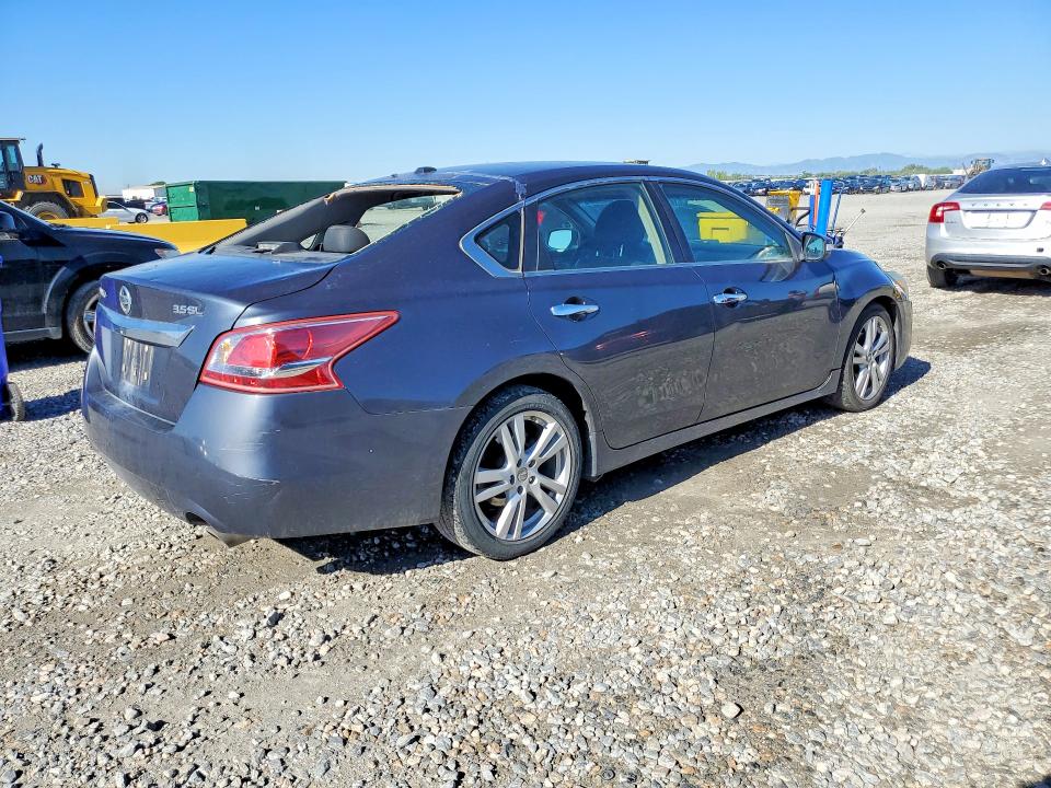Продажа на аукционе авто 2013 Nissan Altima, vin: 1N4BL3AP6DN431194, номер лота: 60046476